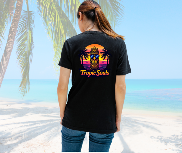 Tropic Souls T-Shirt – Retro Beach Vibes - Image 4
